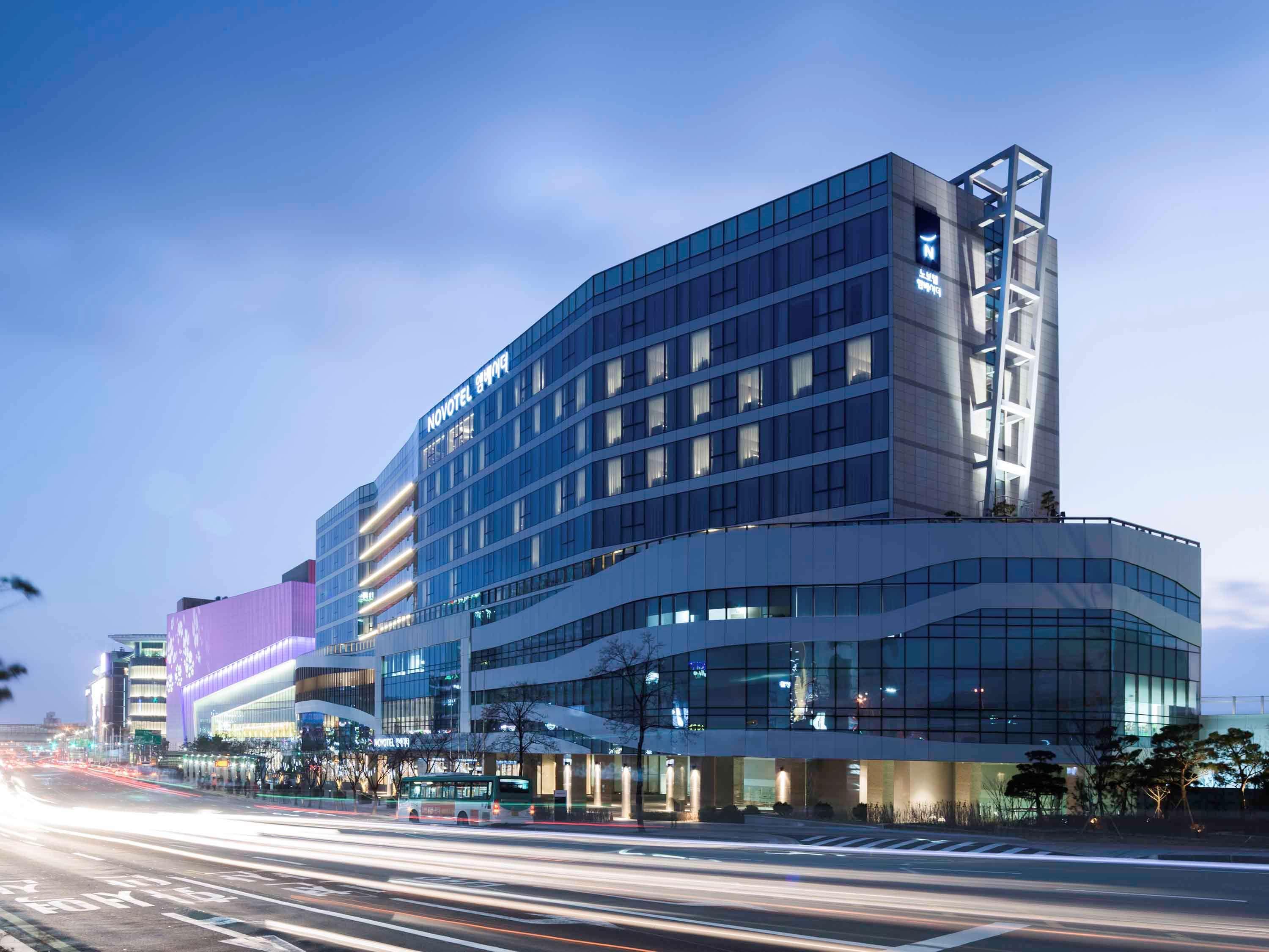 Novotel Ambassador Suwon Ngoại thất bức ảnh